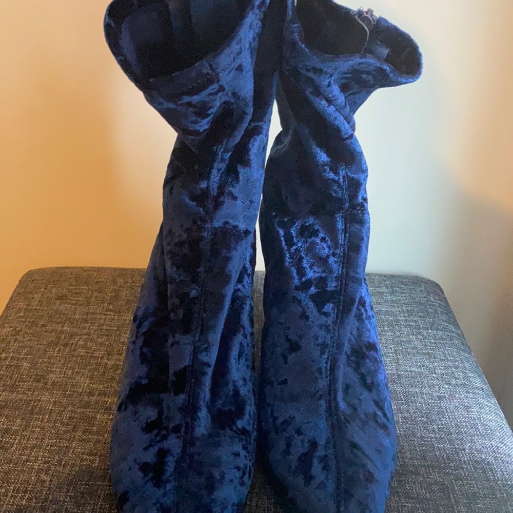 MPO blue suede booties